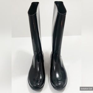 New Time and Tru black Rain Boots size 11